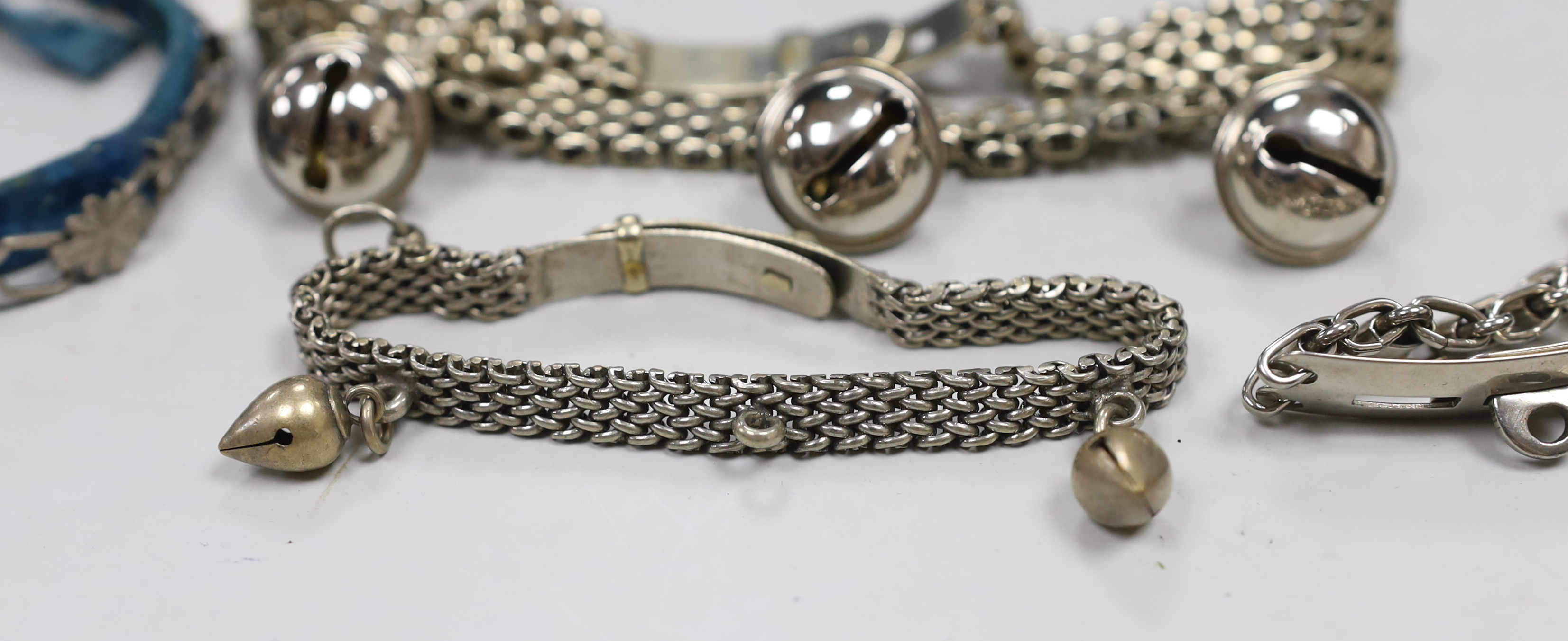 Four vintage metal chain dog collars for bears